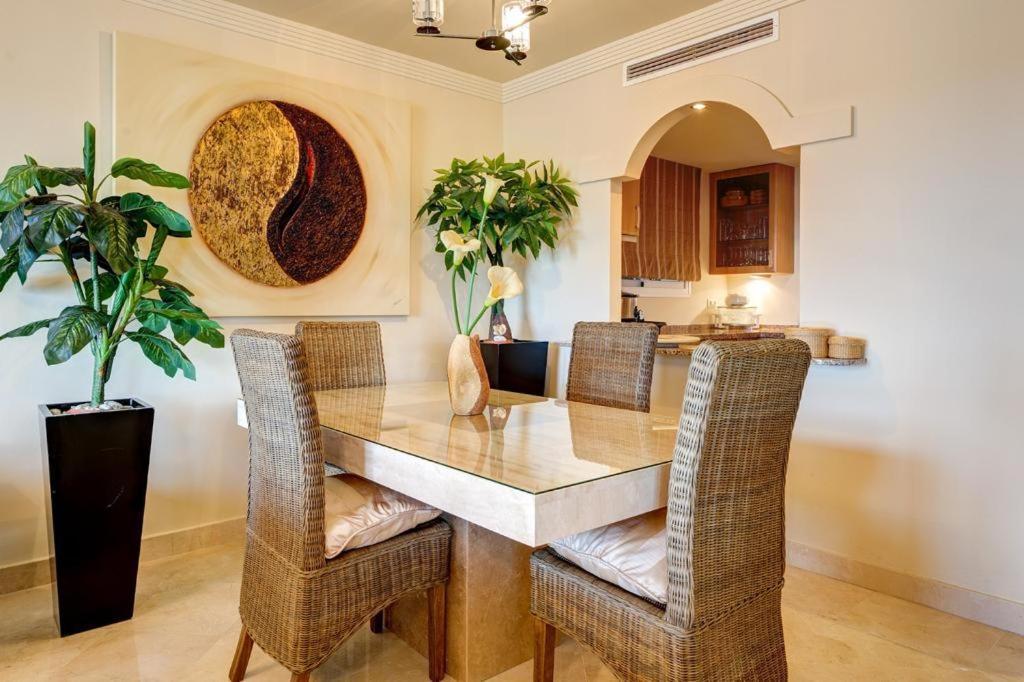 Frontline Beach Apartment - Sinfonia Del Mar Estepona Eksteriør bilde